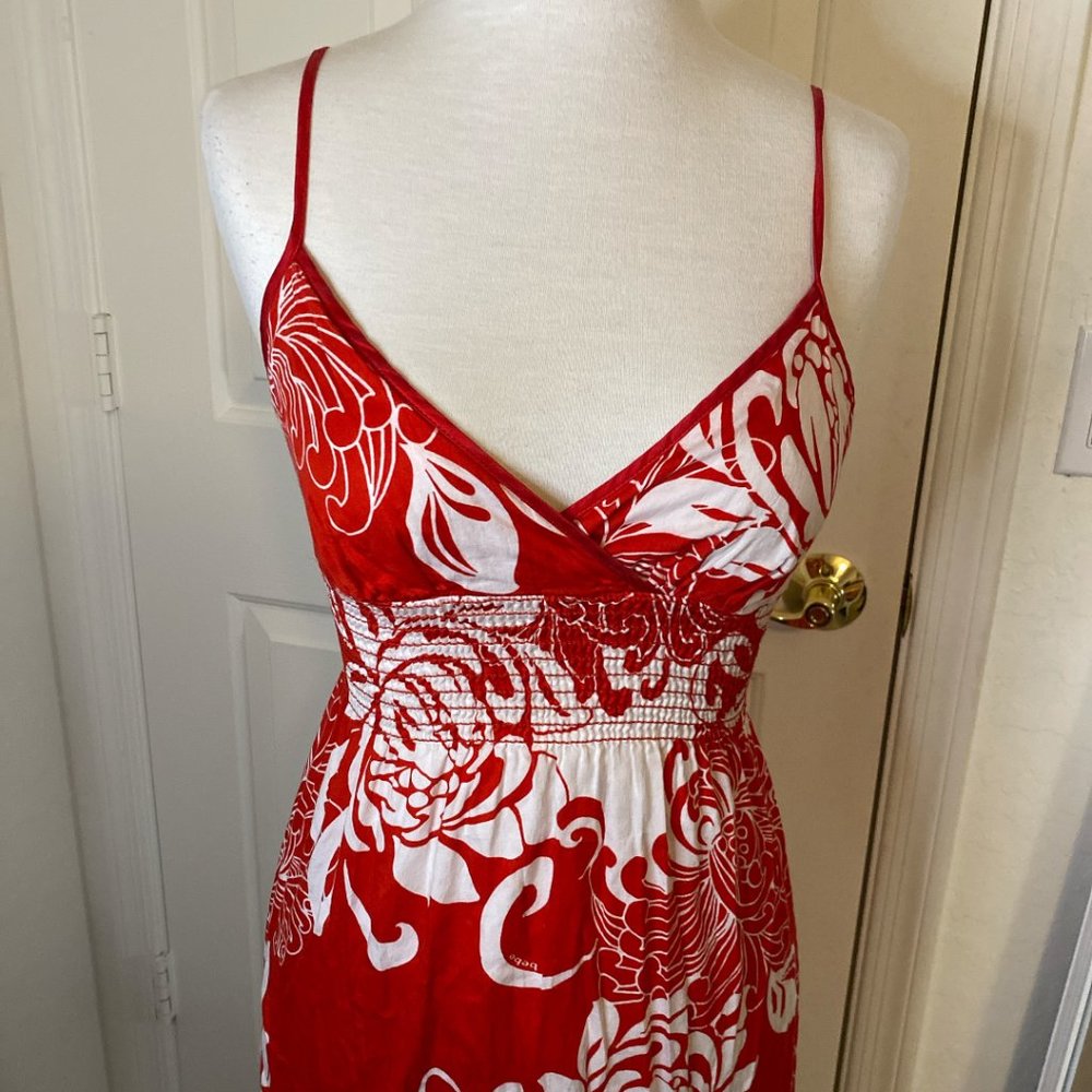 Bebe Dress - Picture 3 of 4